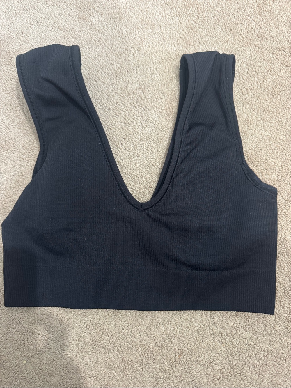 Black Ribbed V-Neck Sports Bra